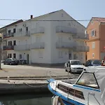 Apartmán By The Sea Kukljica, Ugljan - 8229 *